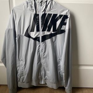Men’s Nike Windbreaker.